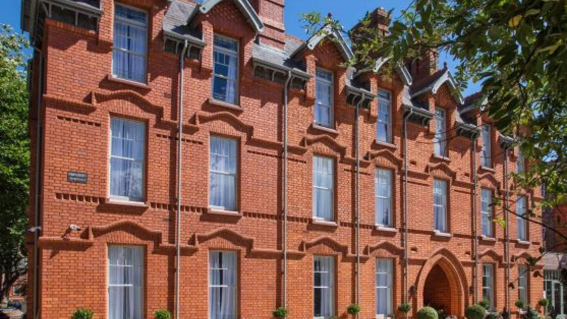 Where to Stay in Dublin City Centre: 9 Best Luxury Hotels