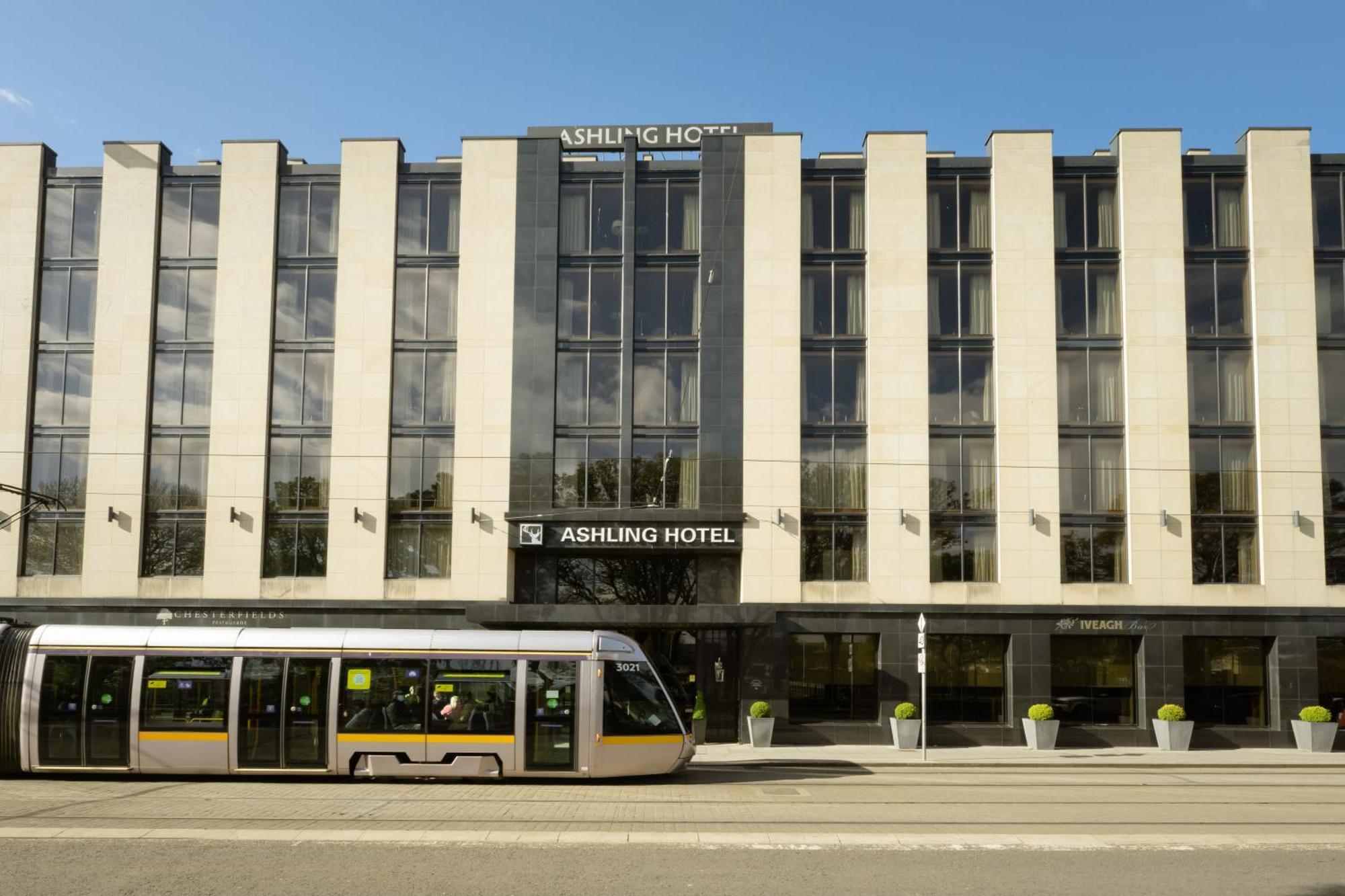 Staying Near the Guinness Storehouse: 12 Family Hotels Compared