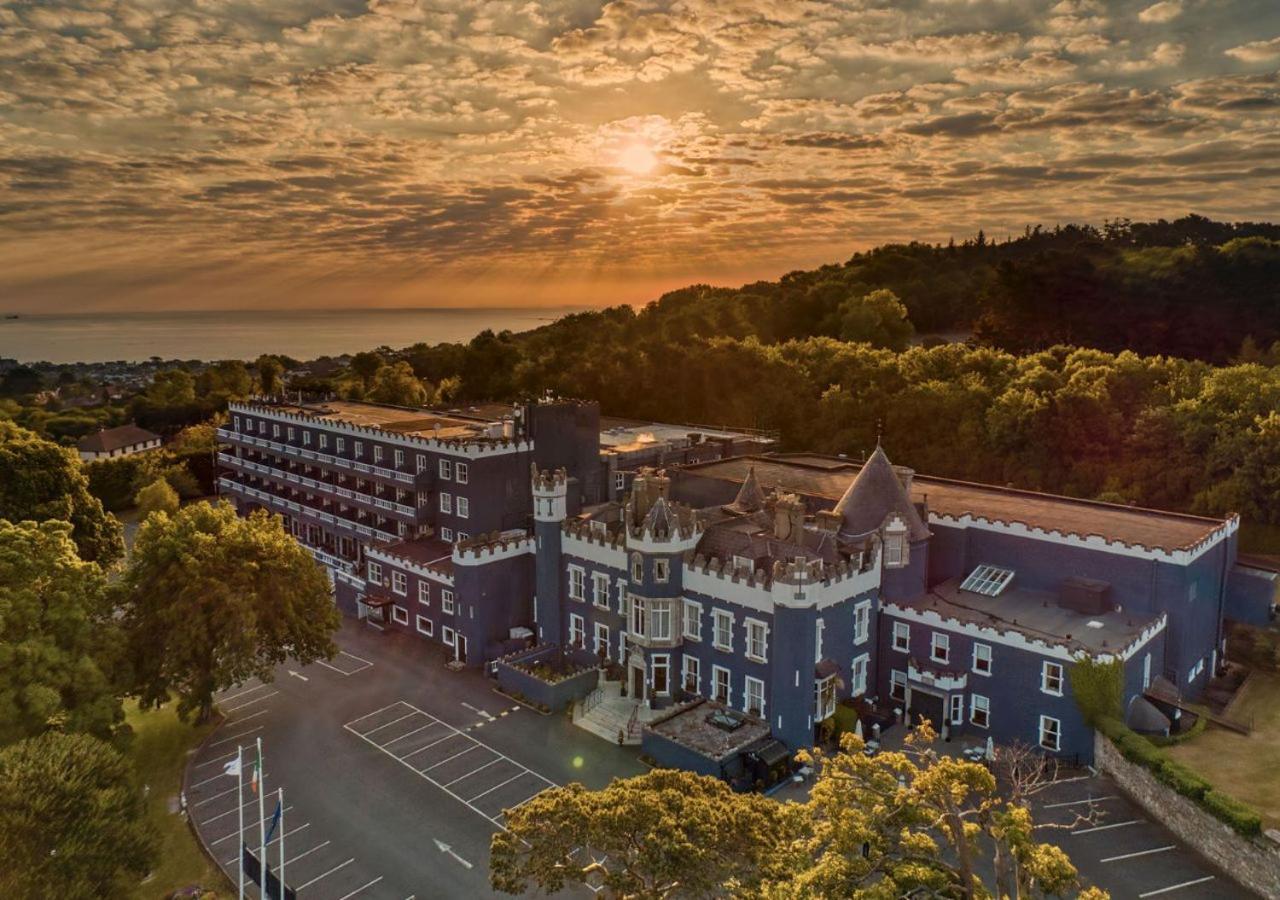 2 Family Hotels Close to Dublin Mountains Worth Booking
